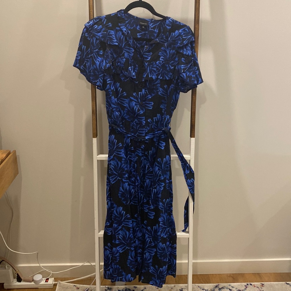 Who what wear Black and blue floral dress
